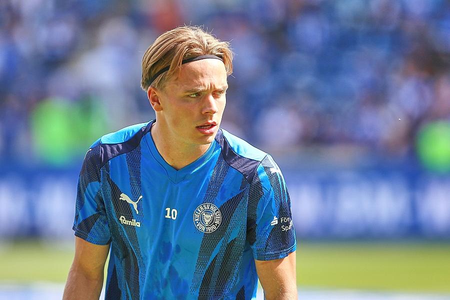 2. Bundesliga: Holstein Kiel feiert ersten Saisonsieg, Braunschweig gewinnt Derby, Osnabrück siegt 3:0