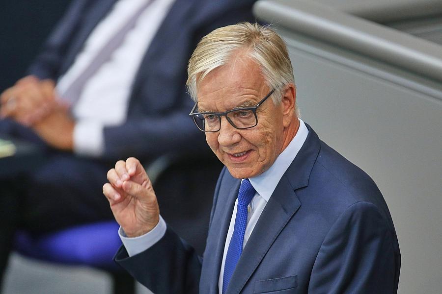 Bartsch: Tabaksteuer-Panne ist „Dilettantismus“