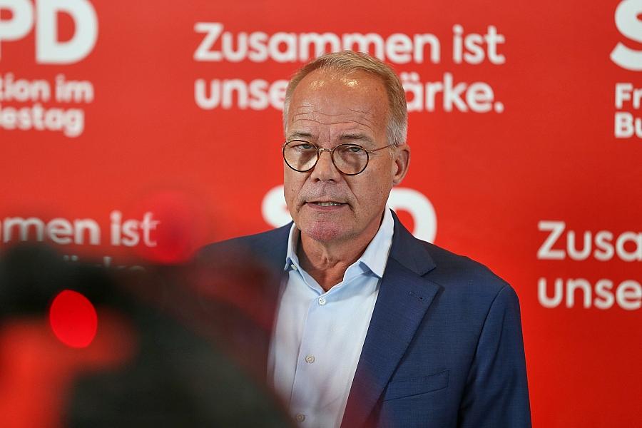 SPD-Fraktionschef Miersch bringt Rentengipfel ins Spiel, um Blockade in der Rentenreform zu lockern