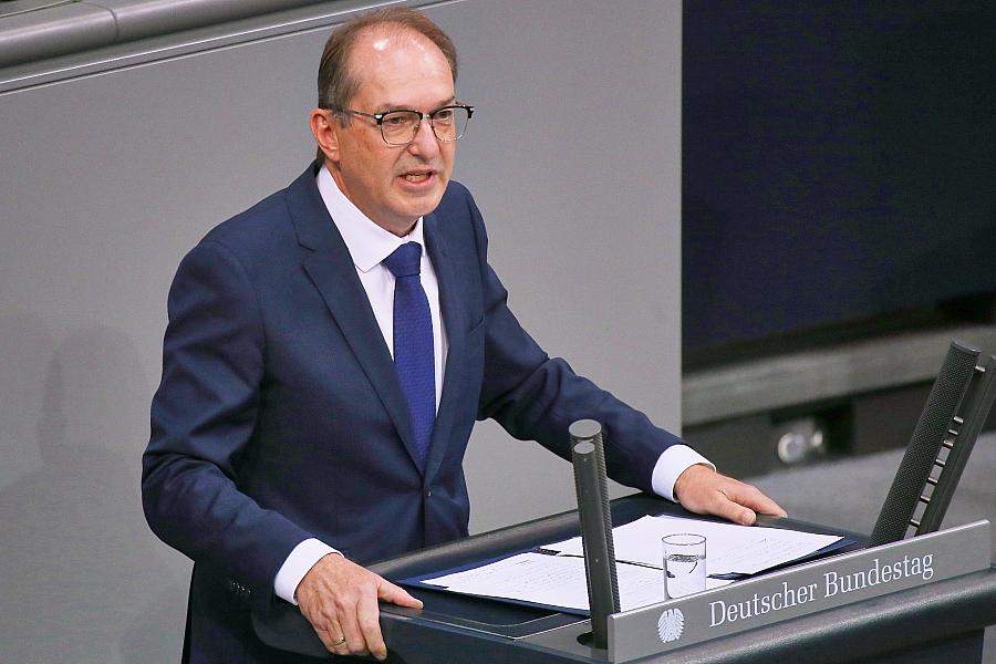 Dobrindt sieht bei Rot-Grün-Rot in Berlin massive Sicherheitsprobleme: „Clan-Pflege statt Kriminalitätsbekämpfung“