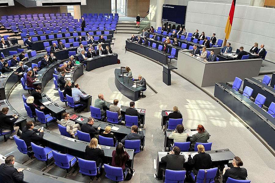Bundestag beschließt Tabaksteuer-Erhöhung: Zigarettenpreise steigen bis 2030 auf über 11 Euro pro Packung