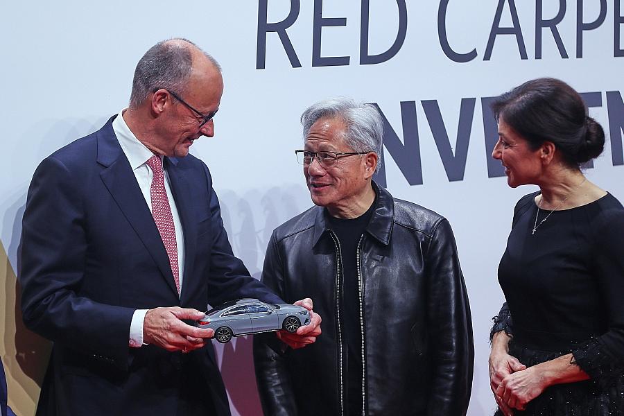 Bundesregierung und Nvidia unterzeichnen Absichtserklärung für industrielle KI und Physical AI