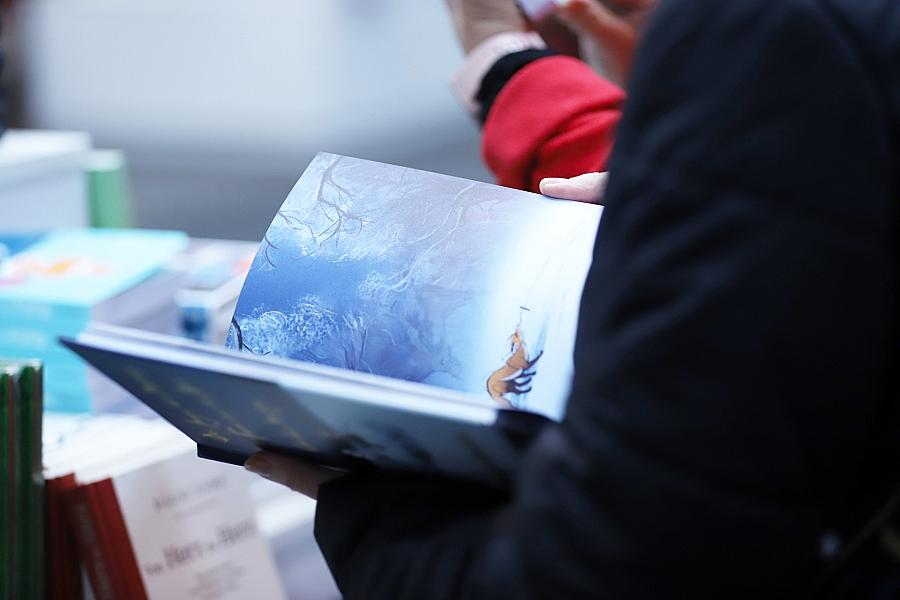 Vorlesen in Familien steigt – Studie zeigt deutlichen Zuwachs