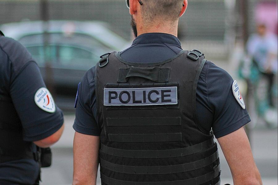 Schüsse nahe Paris: Mann schießt in Trappes und La Verrière auf Passanten, ein Toter und vier Verletzte, Festnahme in Coignières